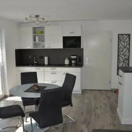 Sonnenschein 치노비츠